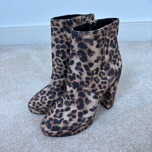 Jessica Simpson Women's JS-Selmie Ankle‎ Boots Leopard Print Size 5.5M NWOT